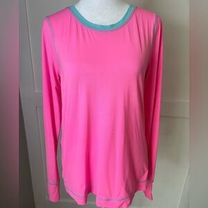 Lilly Pulitzer Vibrant Pink Long Sleeve Tee size medium